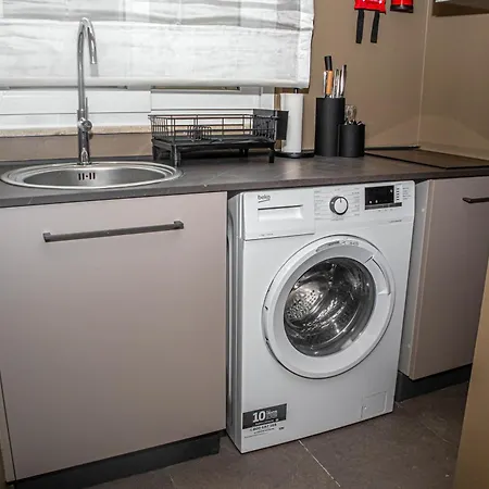 Seas * St Paul's Bay