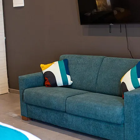 Seas * St Paul's Bay