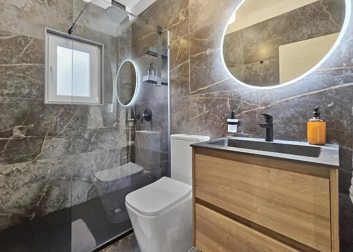 Coastline House By Matteo *